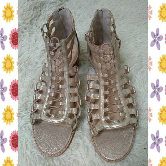 vince camuto richetta